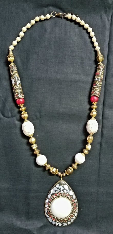 Beads and Metal Long Necklace