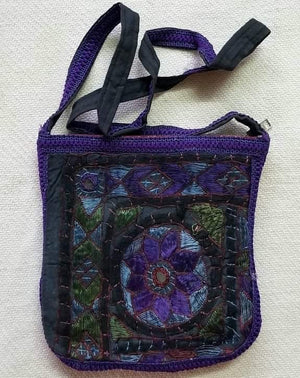 Small Basket-shaped Purse
